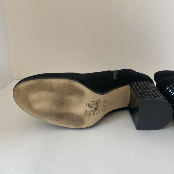 Michael Kors Black Suede Arabella Ankle Boots Zip Booties Studded Heels Size 9.5 - Picture 8 of 14